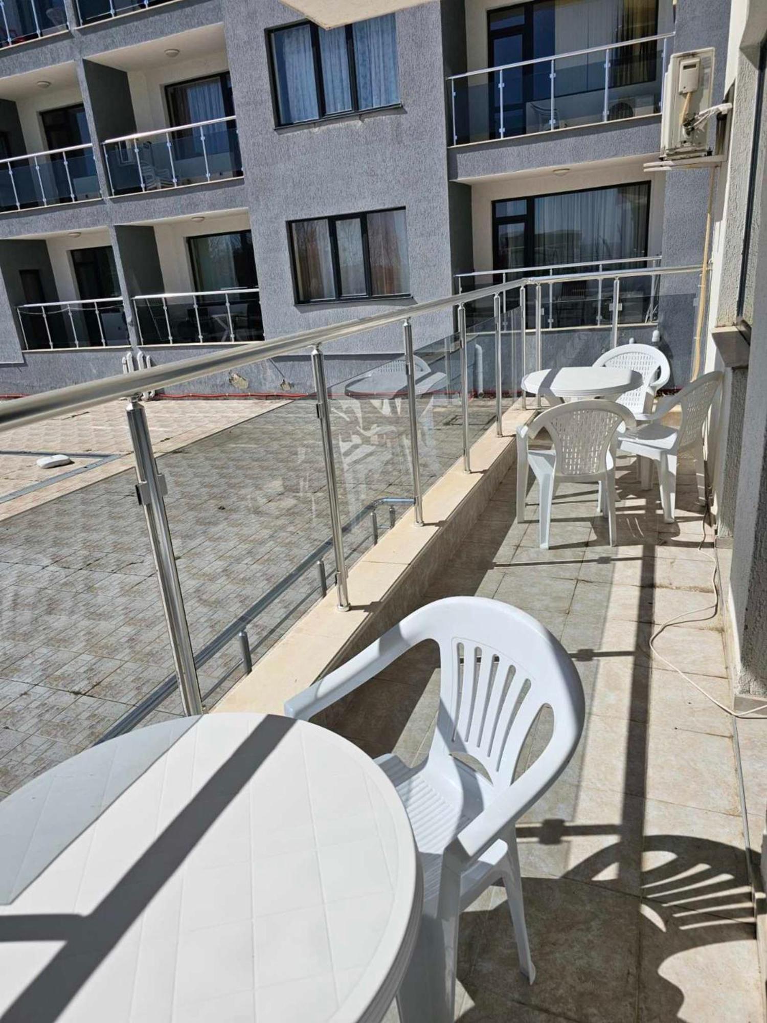 Europroperties Yalta Apartments Golden Sands Exterior photo