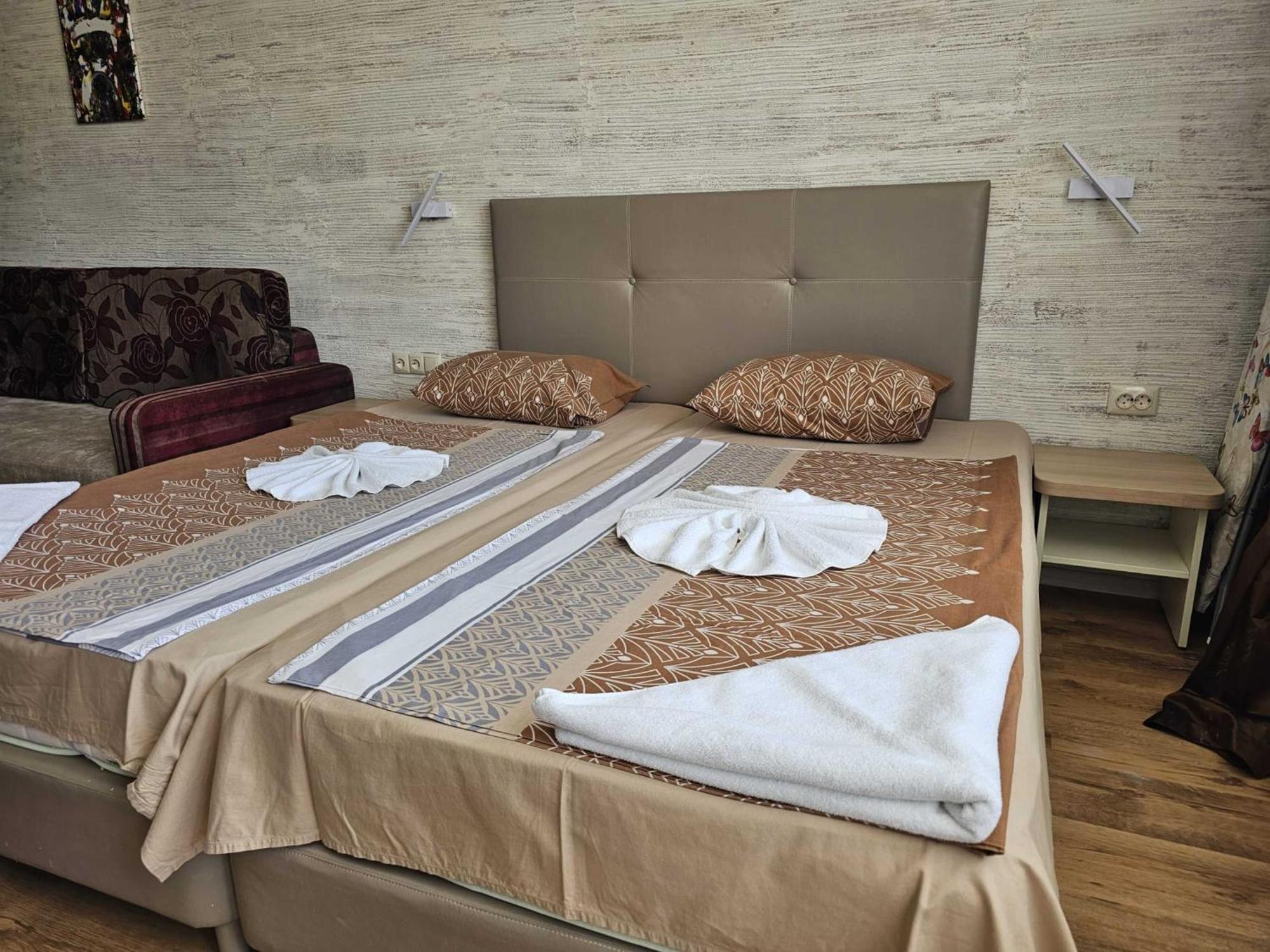 Europroperties Yalta Apartments Golden Sands Exterior photo